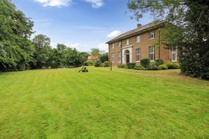 Photo 4- click for photo gallery